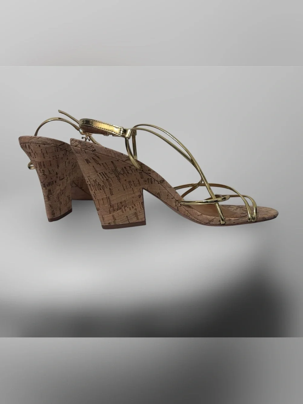Tory Burch stunning elegant